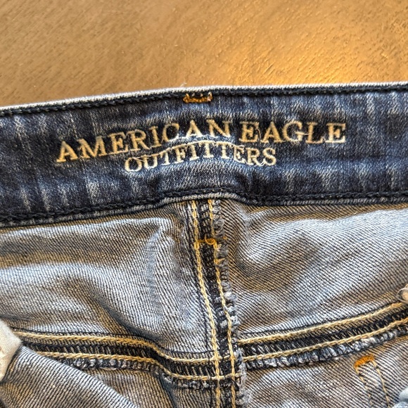 American Eagle Outfitters Blue Jean Shorts - Picture 3 of 4